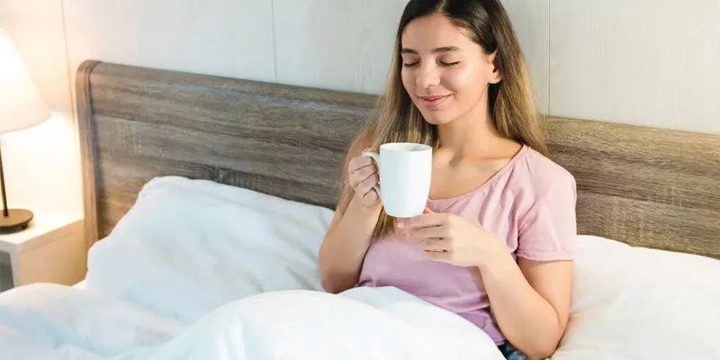 Uống sữa trước khi đi ngủ có thể cải thiện chất lượng giấc ngủ một cách hiệu quả.