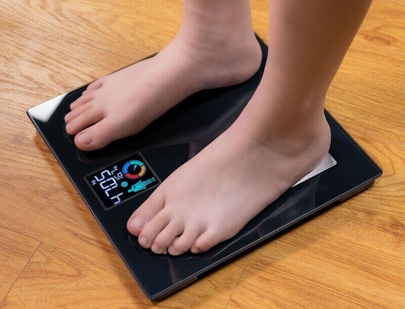 Tầm quan trọng của việc sử dụng cân sức khỏe trong quá trình kiểm soát cân nặng