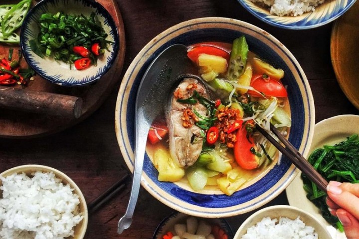 Giải thích băn khoăn bữa tối có nên ăn cơm không?