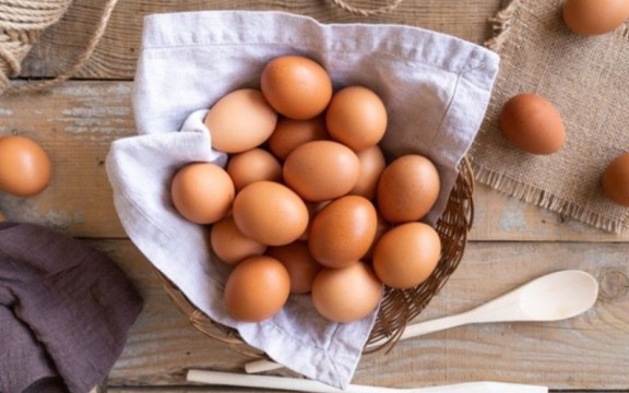 Tìm hiểu 1 trứng gà bao nhiêu calo? Tập gym có nên ăn trứng gà?