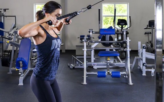 Các Bài Tập Face Pull Củng Cố Sức Mạnh Cơ Vai Rắn Chắc