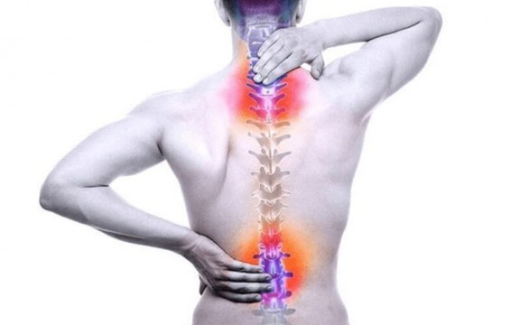 Các Vị Trí Đau Lưng Nguy Hiểm: Dấu Hiệu Và Cách Điều Trị Tại Nhà