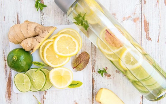 Top 7 Cách Làm Nước Detox Giảm Cân Từ Chanh Cực Đơn Giản 
