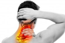 Thường Xuyên Căng Cơ Cổ Vai Gáy Có Nguy Hiểm Không?
