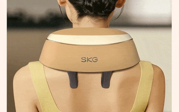 [Giải đáp] Có nên mua máy massage cổ vai gáy SKG H5 không?