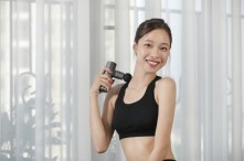 Có Nên Mua Súng Massage KATA MG30 Thư Giãn Toàn Thân Không?