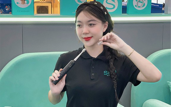 Chọn Bàn Chải Điện Cho Răng Nhạy Cảm Phù Hợp Nhất