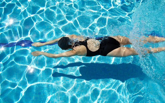 Lợi ích và tác hại của bơi lội có thể bạn chưa biết