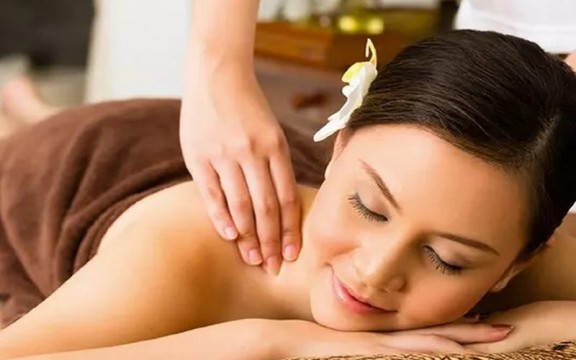 "Bỏ túi" những cách mát xa chữa đau vai gáy tại nhà hiệu quả nhất