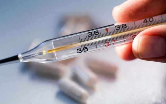 Nhiệt kế thủy ngân vỡ bay hơi bao lâu thì hết? 