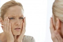 Tổng Hợp Những Thói Quen Khiến Bạn Nhanh Già Trước Tuổi