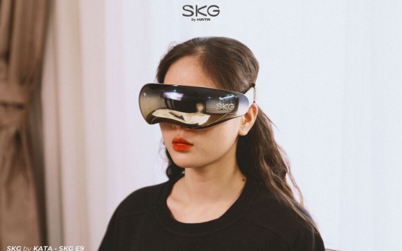 Cận Cảnh “Bậc Thầy” Bảo Vệ Mắt - Máy Massage Mắt SKG E9 