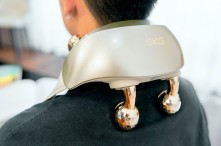 Đánh giá của người dùng về máy massage cổ vai gáy SKG H5-2