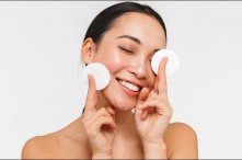 Tại Sao Không Trang Điểm Vẫn Phải Tẩy Trang? Sự Thật Bạn Chưa Biết?