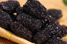 Táo Đen Có Tác Dụng Gì? Nên Chọn Táo Đen Hay Táo Đỏ Thì Tốt?