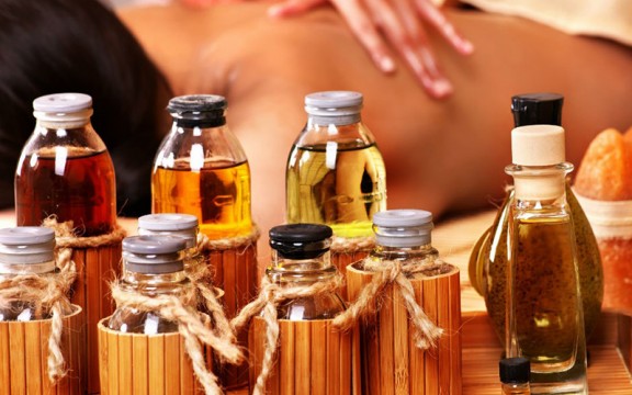 Những điều cần lưu ý khi dùng tinh dầu massage body