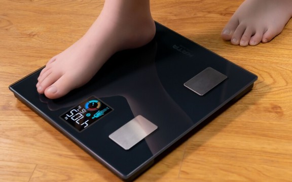 Cách chỉnh và sửa cân điện tử sức khỏe tại nhà