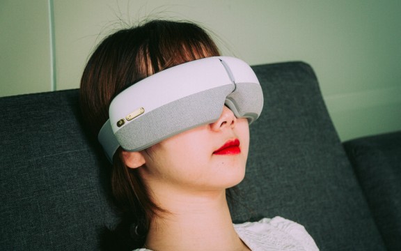 Top 3 dòng máy massage mắt dưới 5 triệu bán chạy hiện nay