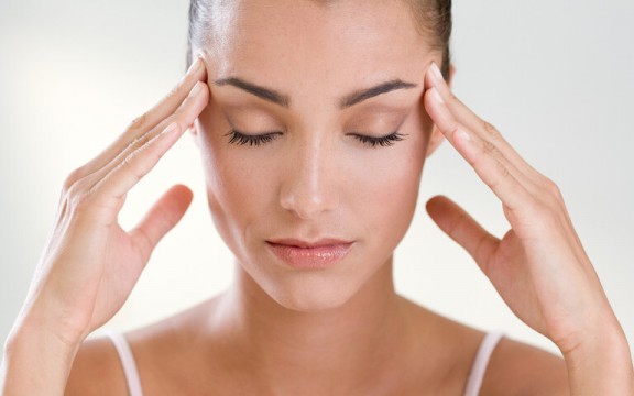 Cách Thực Hiện Yoga Trẻ Hóa Khuôn Mặt 10 Phút Mỗi Ngày