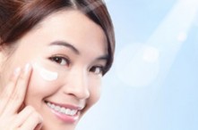 Chi Tiết Các Bước Chăm Da Ban Ngày Chị Em Không Nên Bỏ Qua