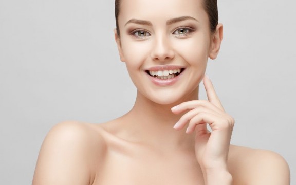 Hướng dẫn các bước làm sạch da mặt hàng ngày đúng cách