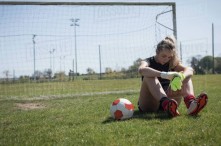 Cách chạy đá bóng không mệt – Bí quyết duy trì thể lực suốt 90 phút