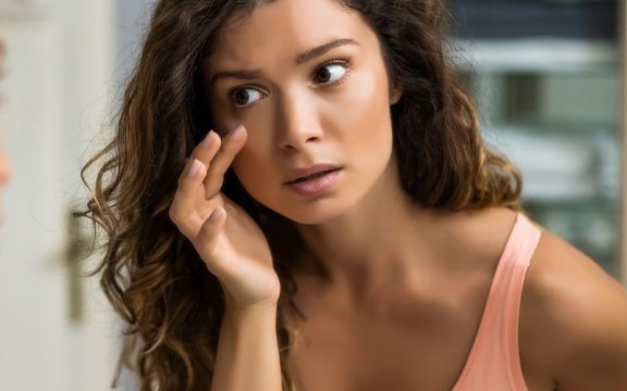 Làm Sao Để Hết Bọng Mắt Dưới Nhanh Chóng Và Hiệu Quả?