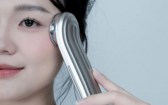 [Góc kiến thức] Chuyên Gia Lưu Ý Khi Sử Dụng Máy Đẩy Tinh Chất 