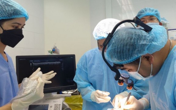 Phẫu thuật căng da mặt là gì? Phẫu thuật căng da mặt bao lâu thì đẹp?