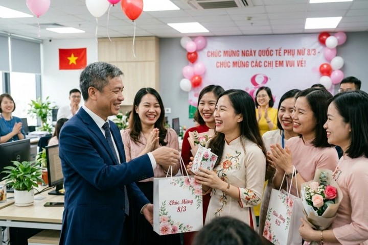 Top 3 món quà 8/3 cho nữ nhân viên số lượng lớn độc đáo