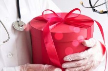 Những Món Quà Tặng Cho Điều Dưỡng Ý Nghĩa Và Tinh Tế
