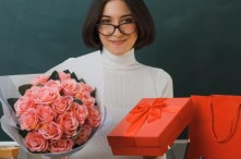 LIST Quà Tặng Cho Giáo Viên Ý Nghĩa Và Tinh Tế