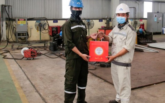 Tư Vấn Chọn Quà Tặng Cho Nhân Viên Kỹ Sư Điện 