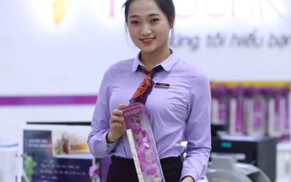 Tiết Lộ Những Món Quà Tặng Cho Nhân Viên Ngân Hàng Phù Hợp Vào Các Dịp Lễ