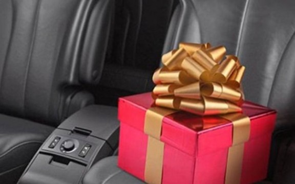 Những Món Quà Tặng Cho Tài Xế Giúp Tăng Sự Gắn Kết Đội Ngũ