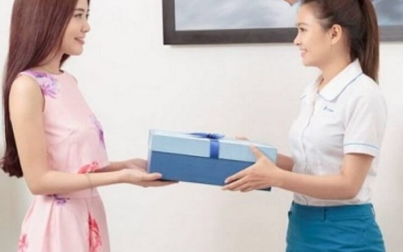 Khám phá những mẫu quà tặng khách hàng vàng sang trọng khẳng định đẳng cấp doanh nghiệp