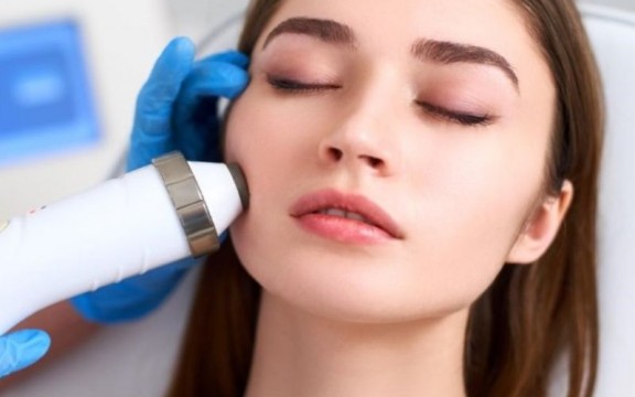 Sóng RF Có Hại Không? Giải Đáp Từ Góc Nhìn Chuyên Gia