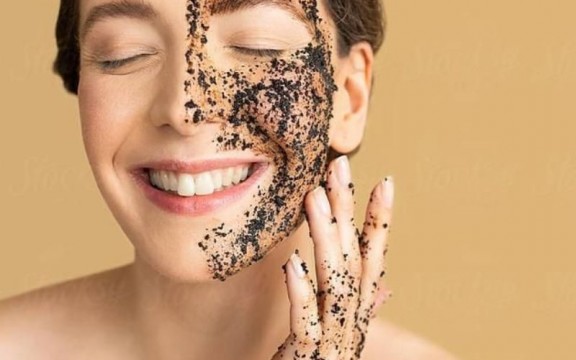 Cách tẩy tế bào chết mặt đúng cách - 1 tuần tẩy da chết mấy lần?