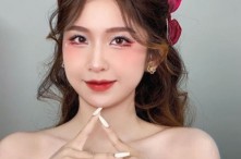 Hướng dẫn trang điểm đi tiệc tối xinh lung linh