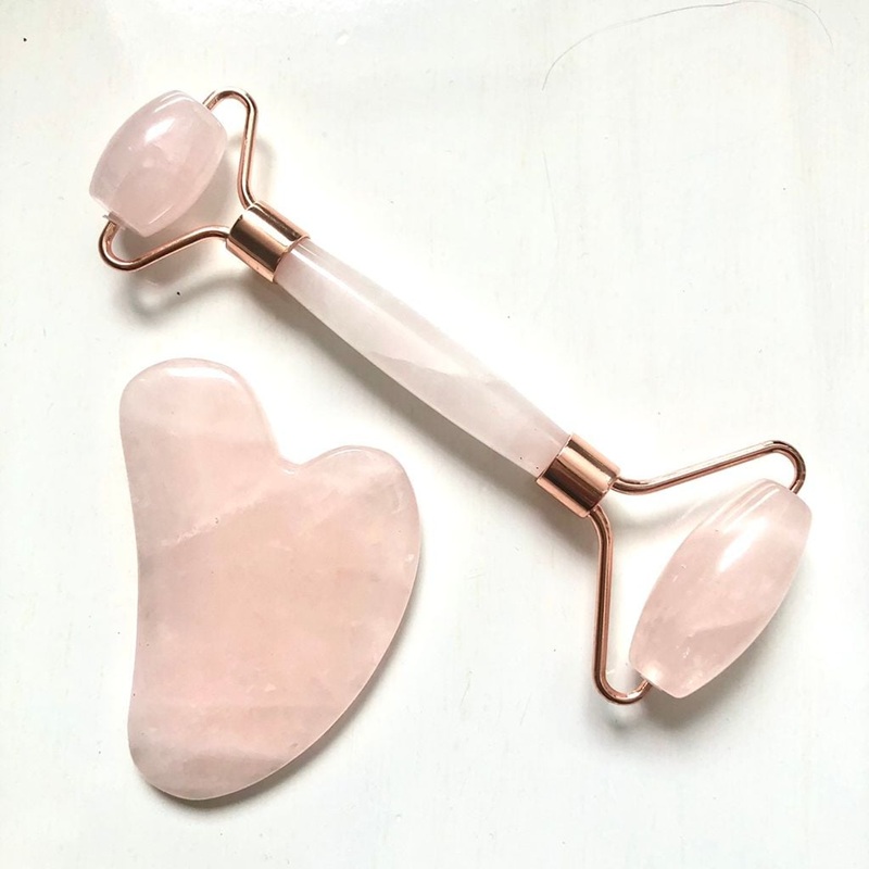 Đá gua sha và thanh lăn đá thạch anh