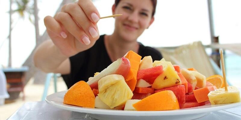 Sau các bữa ăn nhẹ (Trái cây, bánh ngọt, sữa, ngũ cốc)