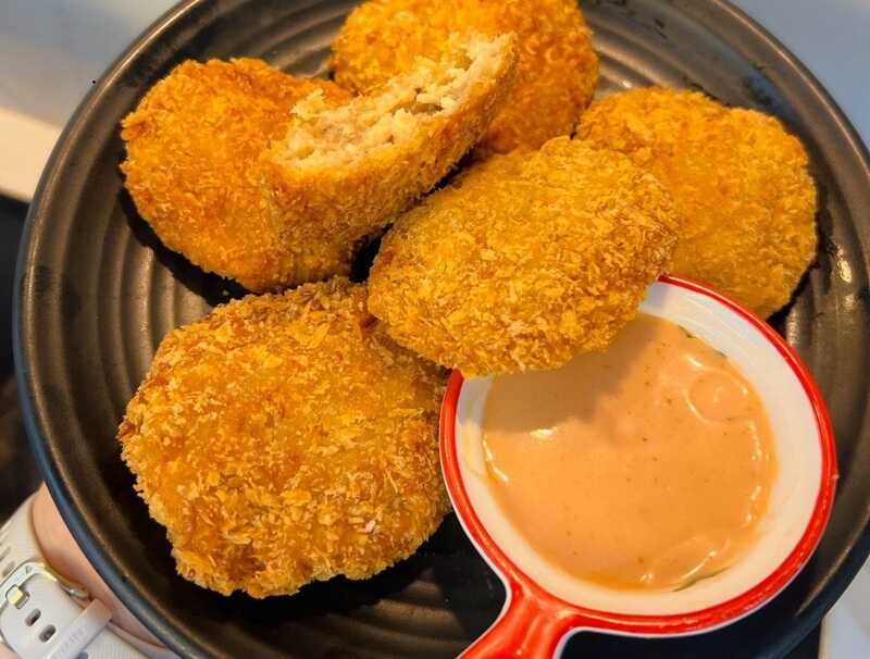 Thành phần dinh dưỡng chính trong bánh gà