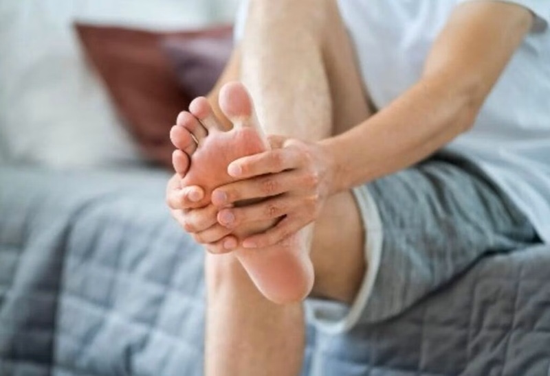 Hỗ trợ cải thiện tình trạng tê mỏi chân tay