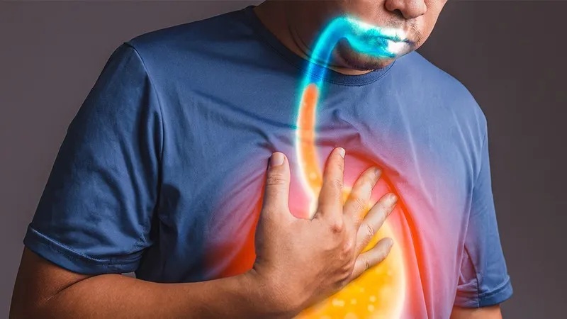Vừa ăn no xong có nên ngồi ghế massage không?