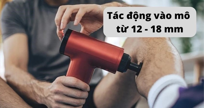 Amplitude càng lớn thì đầu massage càng có khả năng tiếp cận sâu hơn vào các lớp cơ