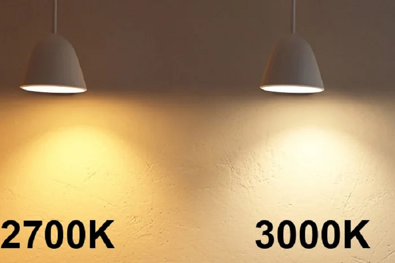 Ánh sáng vàng (khoảng 2700K – 3500K)
