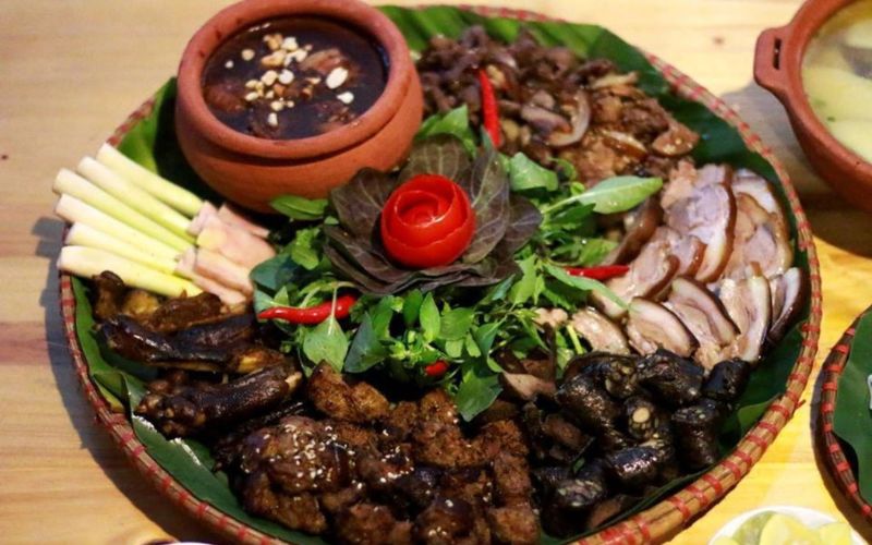 Ăn thịt chó có béo không?