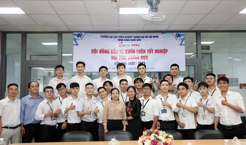 Lễ tốt nghiệp và bảo vệ luận án – thời điểm đẹp để nói lời cảm ơn