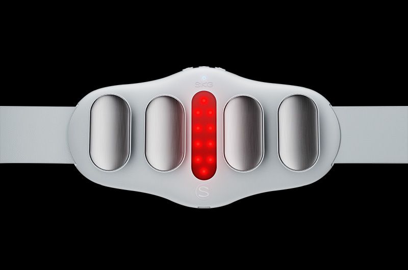 Thiết kế sáng tạo của 4 điện cực nổi giúp máy massage thắt lưng SKG K3 tác động chính xác hơn vào các bó cơ vùng lưng