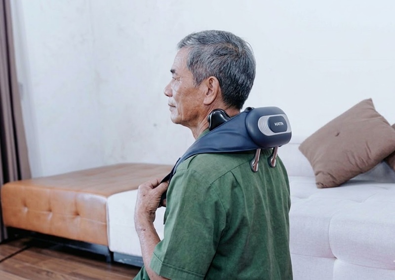 Máy massage cổ vai gáy KATA MS8